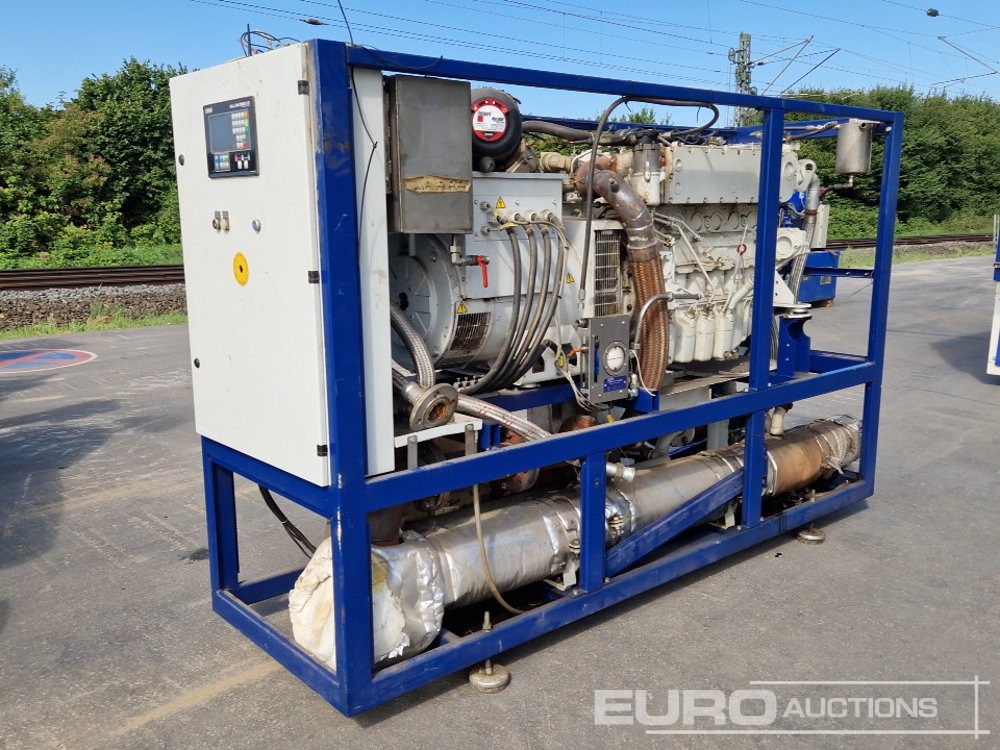 SES Heat & Power Plant (MAN Engine / LeroySomer Generator) - Áramfejlesztő: 1 kép. SES Heat & Power Plant (MAN Engine / LeroySomer Generator) - Áramfejlesztő: 1 kép.