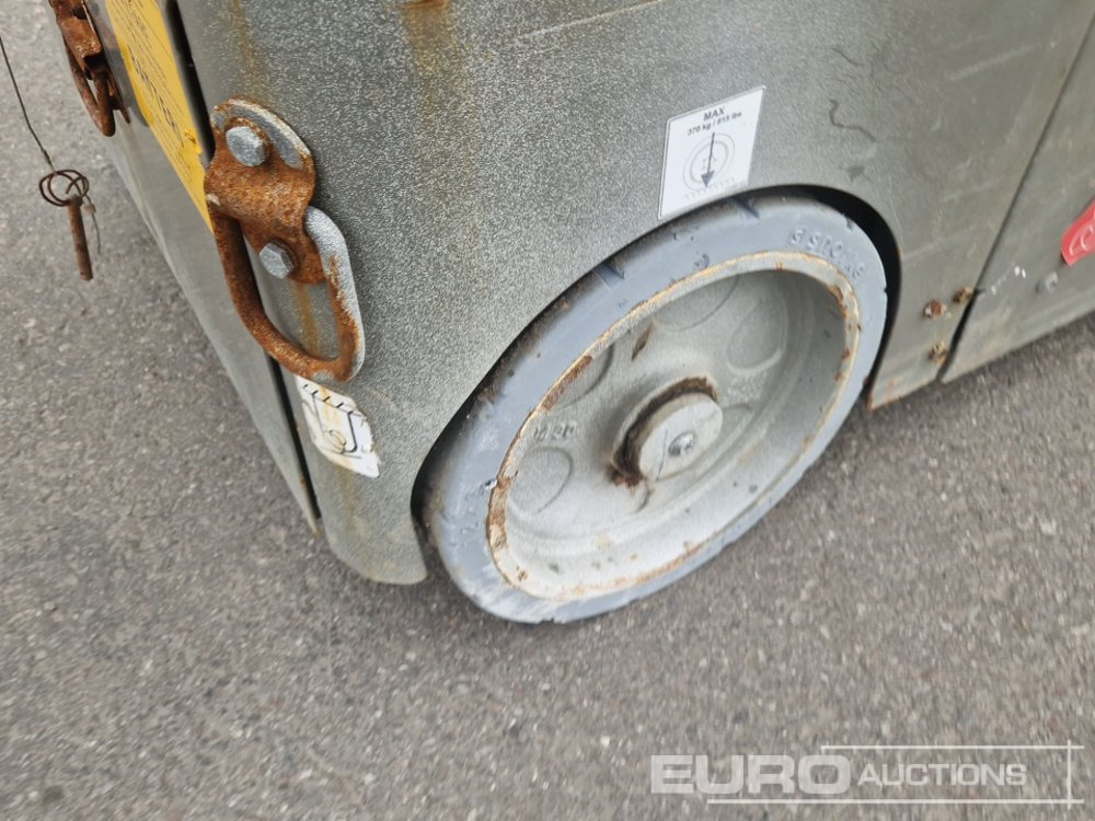 Oszlopos személyemelő Snorkel TM12-C-E: 8 kép.