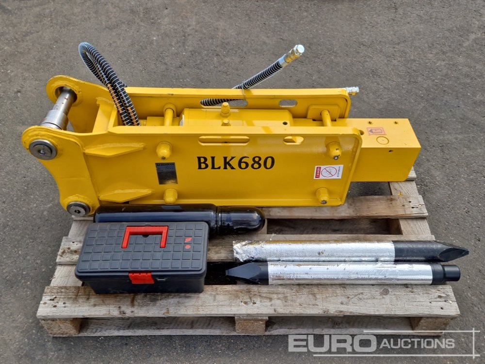 Unused 2025 BLK 680 - Hidraulikus törőfej: 1 kép. Unused 2025 BLK 680 - Hidraulikus törőfej: 1 kép.