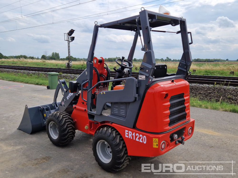 Unused 2025 Everun ER1220 - Gumikerekes homlokrakodó: 3 kép. Unused 2025 Everun ER1220 - Gumikerekes homlokrakodó: 3 kép.