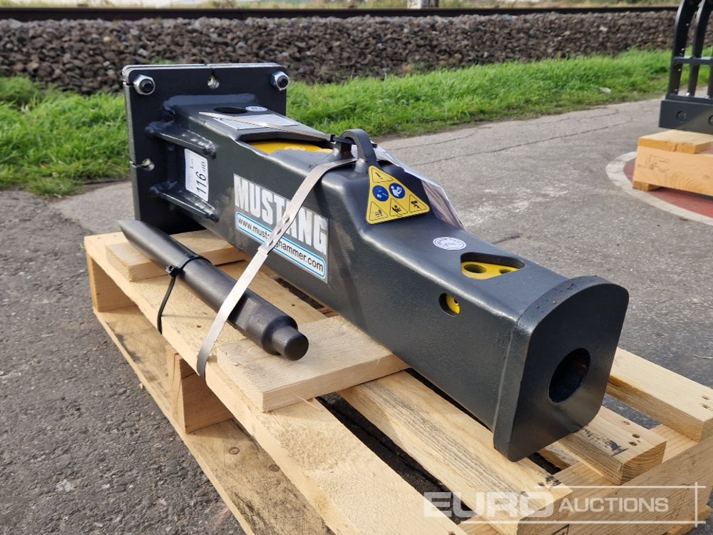 Unused 2025 Mustang HM100 - Hidraulikus törőfej: 4 kép. Unused 2025 Mustang HM100 - Hidraulikus törőfej: 4 kép.