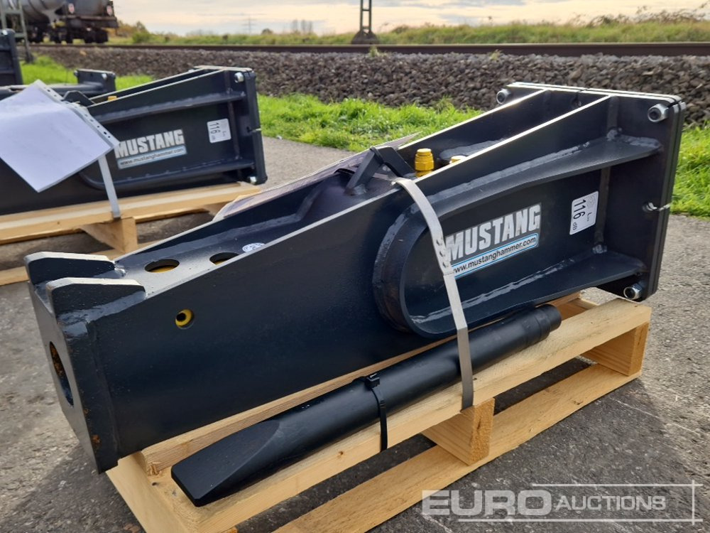 Unused 2025 Mustang HM202 - Hidraulikus törőfej: 3 kép. Unused 2025 Mustang HM202 - Hidraulikus törőfej: 3 kép.