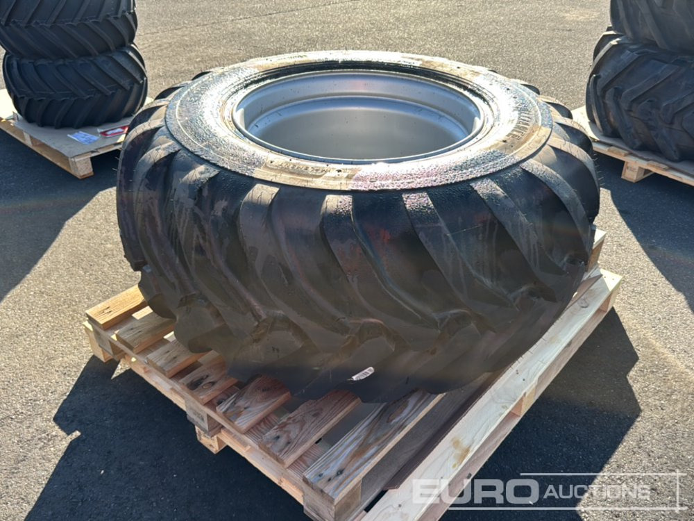 Unused Alliance 600/55-26.5 Tyre & Rim (1 of) - Gumiabroncs: 2 kép. Unused Alliance 600/55-26.5 Tyre & Rim (1 of) - Gumiabroncs: 2 kép.