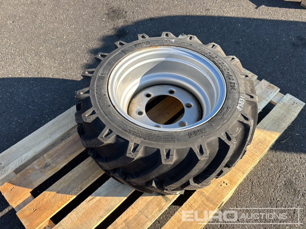 Unused BKT 27x10-15.3 Tyre & Rim (1 of) - Gumiabroncs: 3 kép. Unused BKT 27x10-15.3 Tyre & Rim (1 of) - Gumiabroncs: 3 kép.