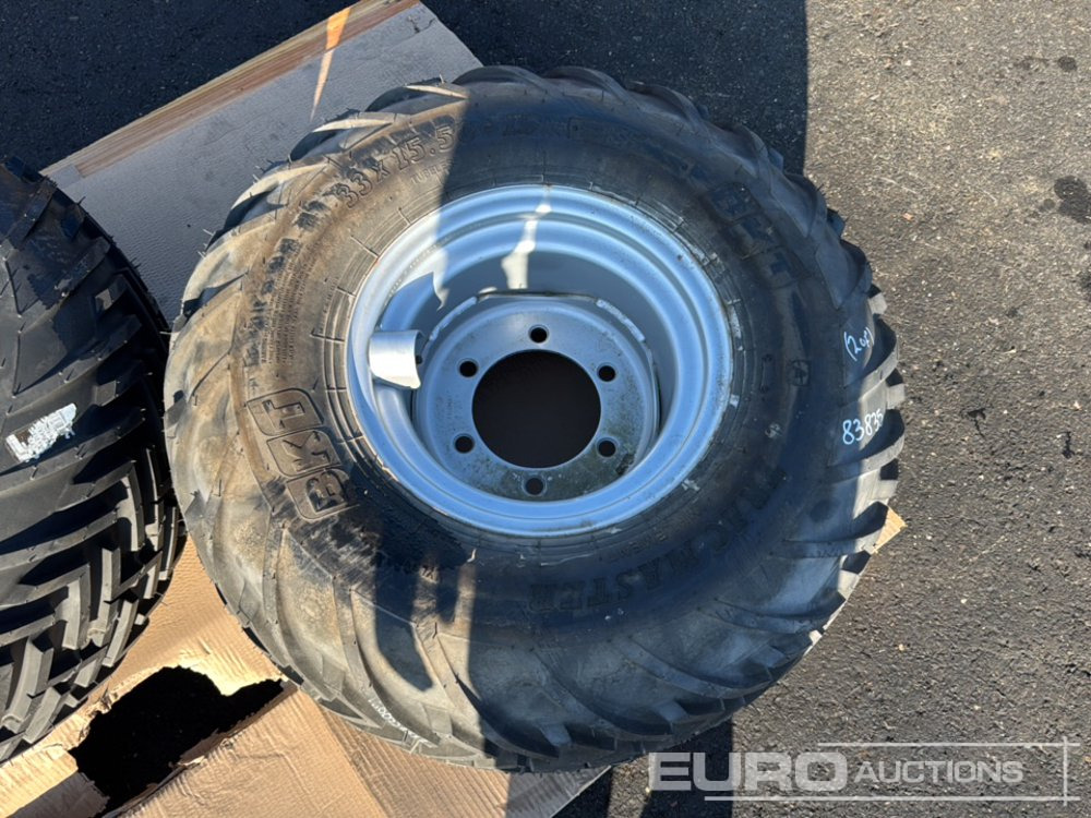 Unused BKT 33x15.50-15 Tyre & Rim (2 of) - Gumiabroncs: 5 kép. Unused BKT 33x15.50-15 Tyre & Rim (2 of) - Gumiabroncs: 5 kép.