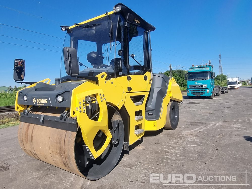 Unused Bomag BW161 AC-50 - Henger: 2 kép. Unused Bomag BW161 AC-50 - Henger: 2 kép.