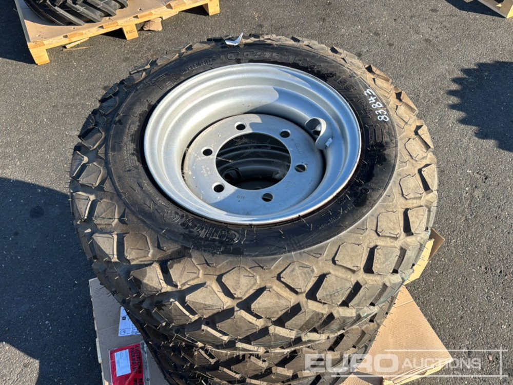 Unused Cultor 10.0/75-15.3 Tyre & Rim (4 of) - Gumiabroncs: 5 kép. Unused Cultor 10.0/75-15.3 Tyre & Rim (4 of) - Gumiabroncs: 5 kép.
