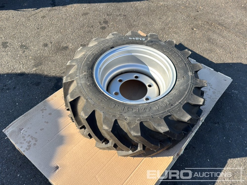 Unused Mitas 10.0/75-15.3 Tyre & Rim (1 of) - Gumiabroncs: 3 kép. Unused Mitas 10.0/75-15.3 Tyre & Rim (1 of) - Gumiabroncs: 3 kép.