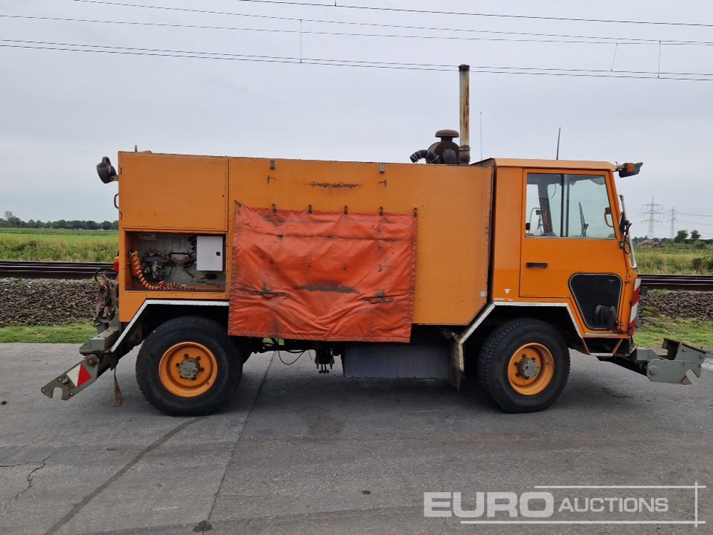 V.Meili Diesel Rail Cleaning/Grindimg Vehicle - ATV/ Quad: 5 kép. V.Meili Diesel Rail Cleaning/Grindimg Vehicle - ATV/ Quad: 5 kép.