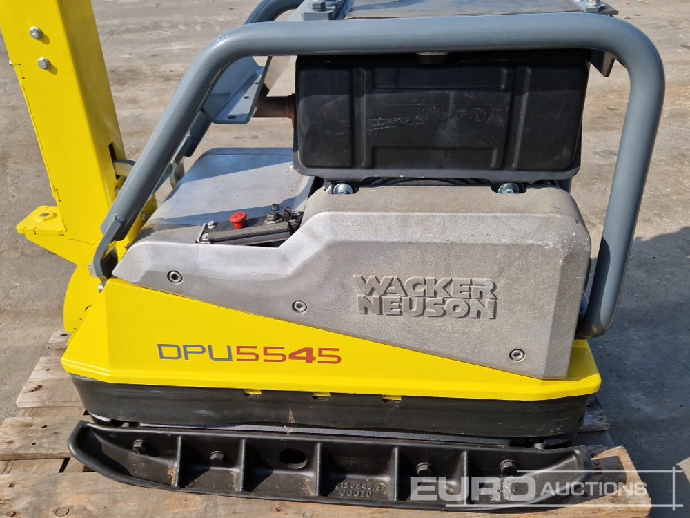 Wacker Neuson DPU5545 - Aszfaltozó gép: 5 kép. Wacker Neuson DPU5545 - Aszfaltozó gép: 5 kép.