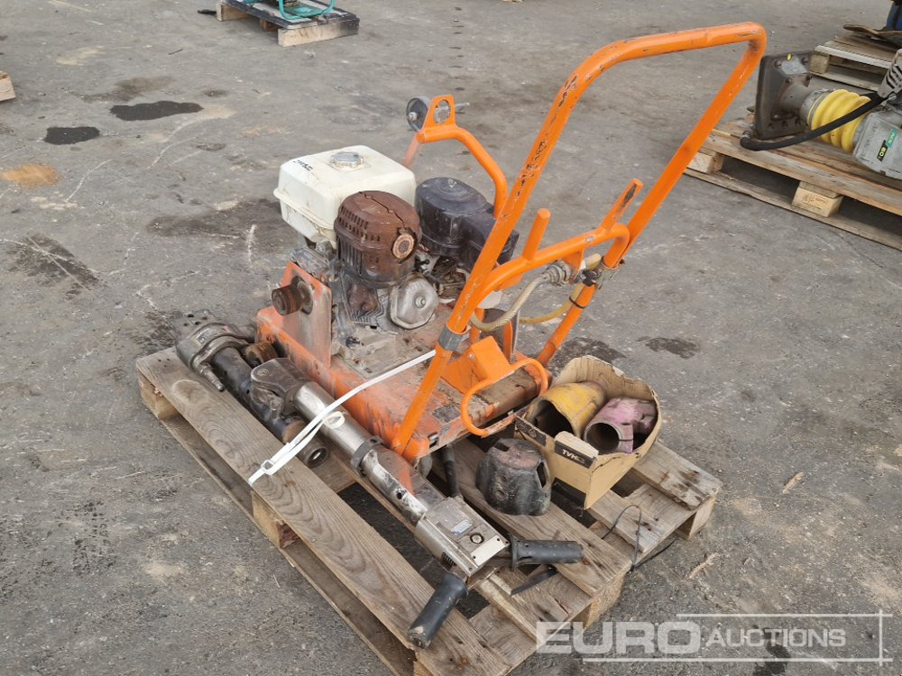 Walk Behind Asphalt Saw, Pneumatic Breaker + Spares - Aszfaltozó gép: 3 kép. Walk Behind Asphalt Saw, Pneumatic Breaker + Spares - Aszfaltozó gép: 3 kép.