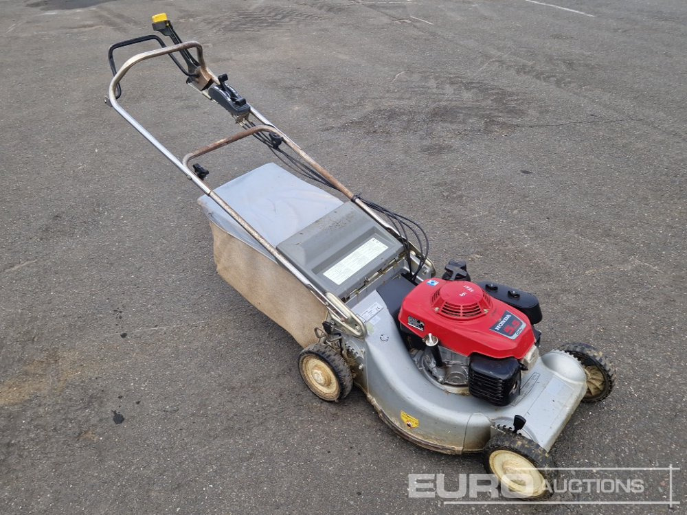Walk Behind Petrol Honda Lawn Mower with GXV160 Engine - Kerti fűkasza: 4 kép. Walk Behind Petrol Honda Lawn Mower with GXV160 Engine - Kerti fűkasza: 4 kép.