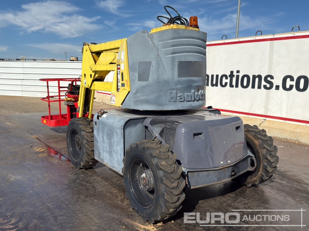 2004 Haulotte HA12PX - Emelő: 3 kép. 2004 Haulotte HA12PX - Emelő: 3 kép.