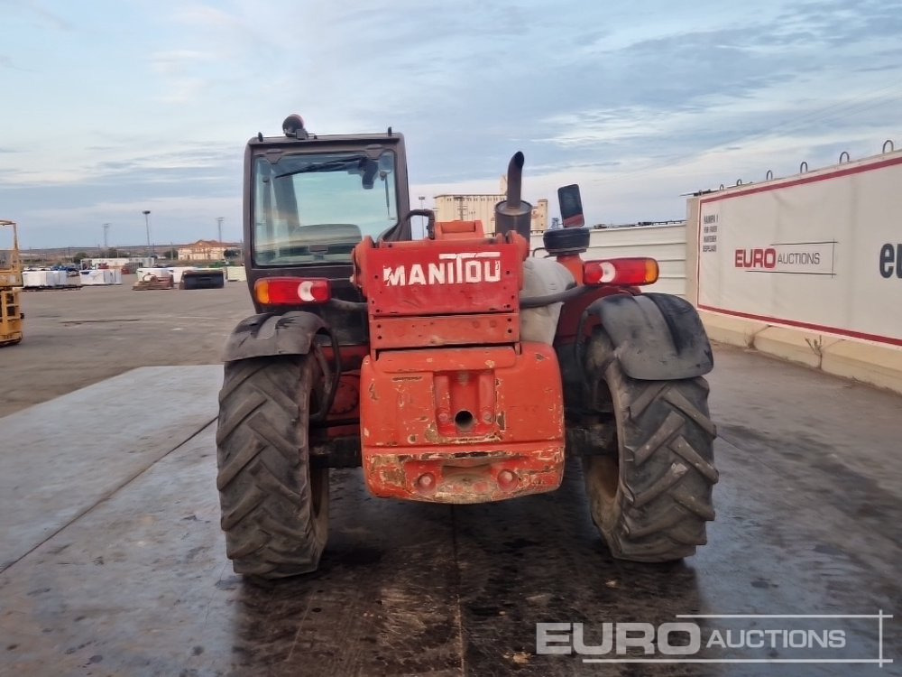 2004 Manitou MT932 - Teleszkópos rakodó: 4 kép. 2004 Manitou MT932 - Teleszkópos rakodó: 4 kép.