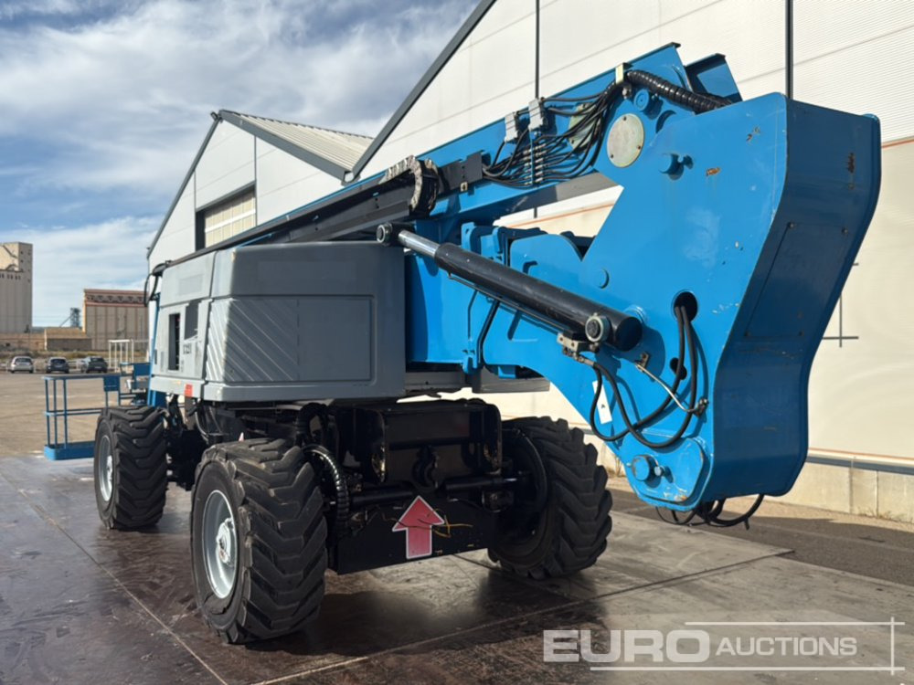 2005 Haulotte HA32PX - Emelő: 3 kép. 2005 Haulotte HA32PX - Emelő: 3 kép.