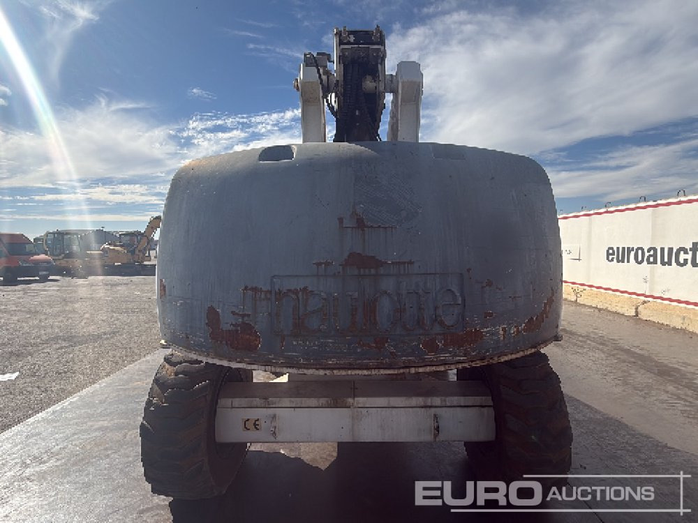 2006 Haulotte H25TPX - Emelő: 4 kép. 2006 Haulotte H25TPX - Emelő: 4 kép.