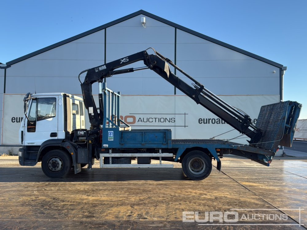 2006 Iveco ML160E24 - Platós teherautó: 2 kép. 2006 Iveco ML160E24 - Platós teherautó: 2 kép.