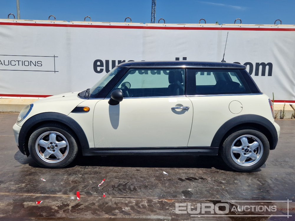 2008 Mini ONE - Autó: 2 kép. 2008 Mini ONE - Autó: 2 kép.