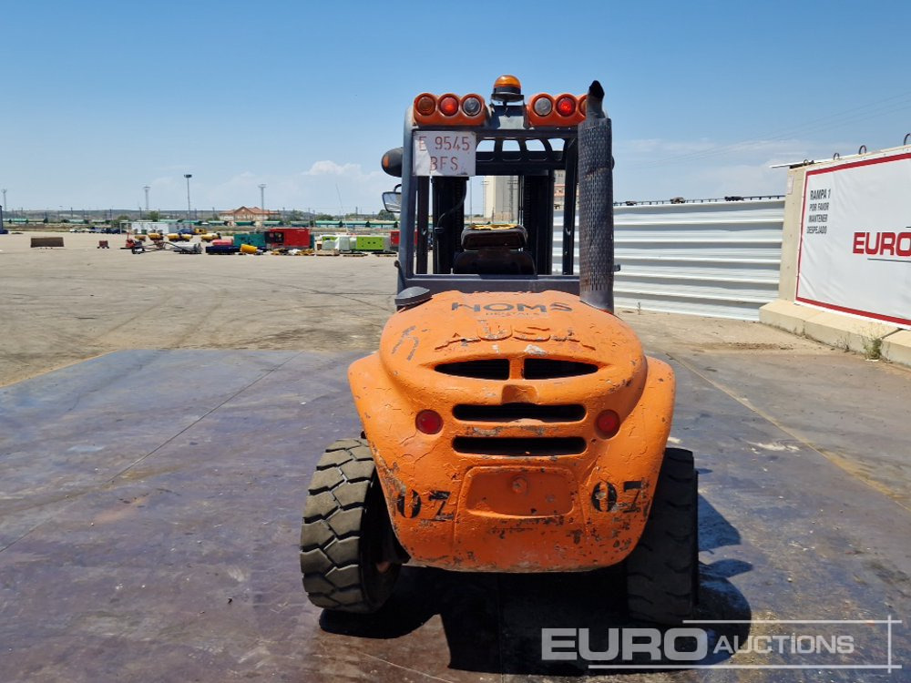 2010 Ausa C200 HX4 - Terepjáró képességű targoncá: 4 kép. 2010 Ausa C200 HX4 - Terepjáró képességű targoncá: 4 kép.