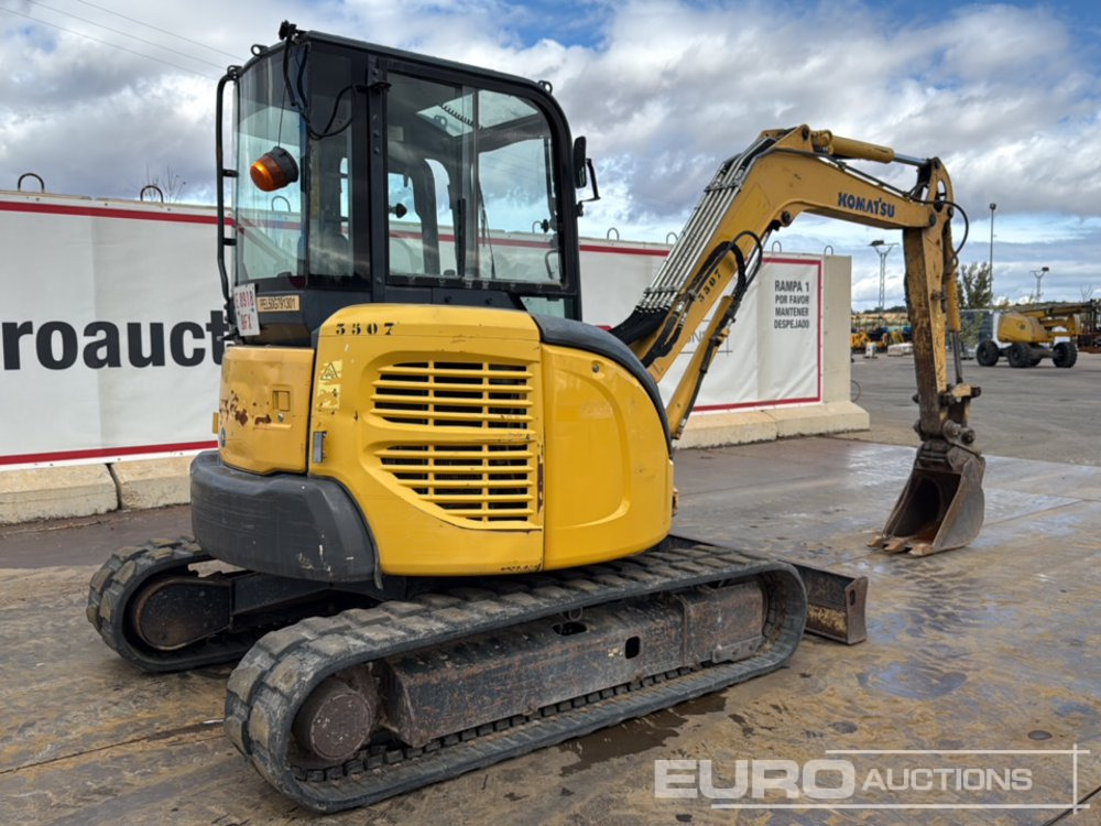 2010 Komatsu PC45MR-3 - Minikotró: 5 kép. 2010 Komatsu PC45MR-3 - Minikotró: 5 kép.