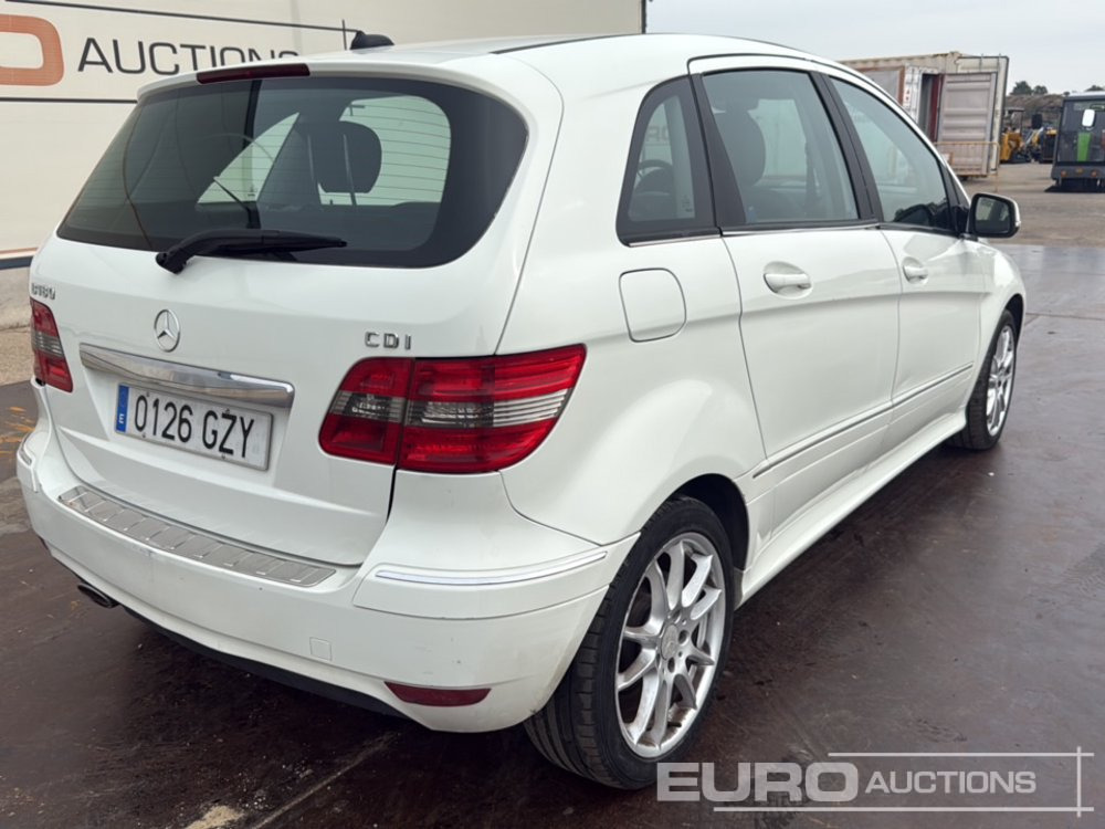 2010 Mercedes Benz B180 CDI - Autó: 5 kép. 2010 Mercedes Benz B180 CDI - Autó: 5 kép.