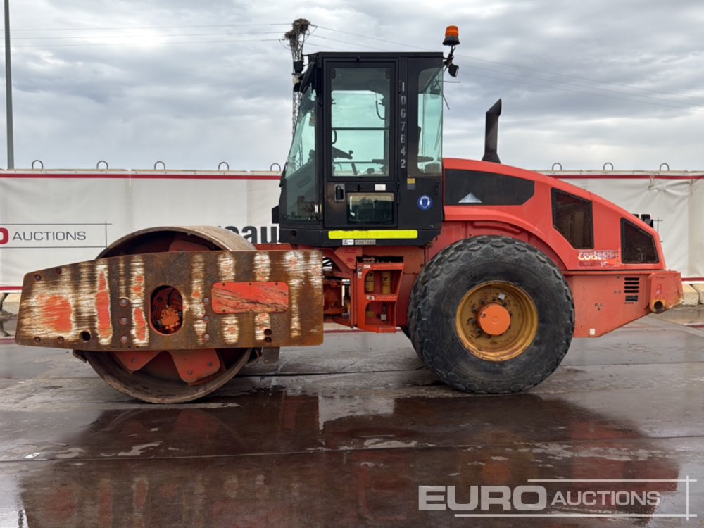 2011 CAT CS74 - Henger: 2 kép. 2011 CAT CS74 - Henger: 2 kép.