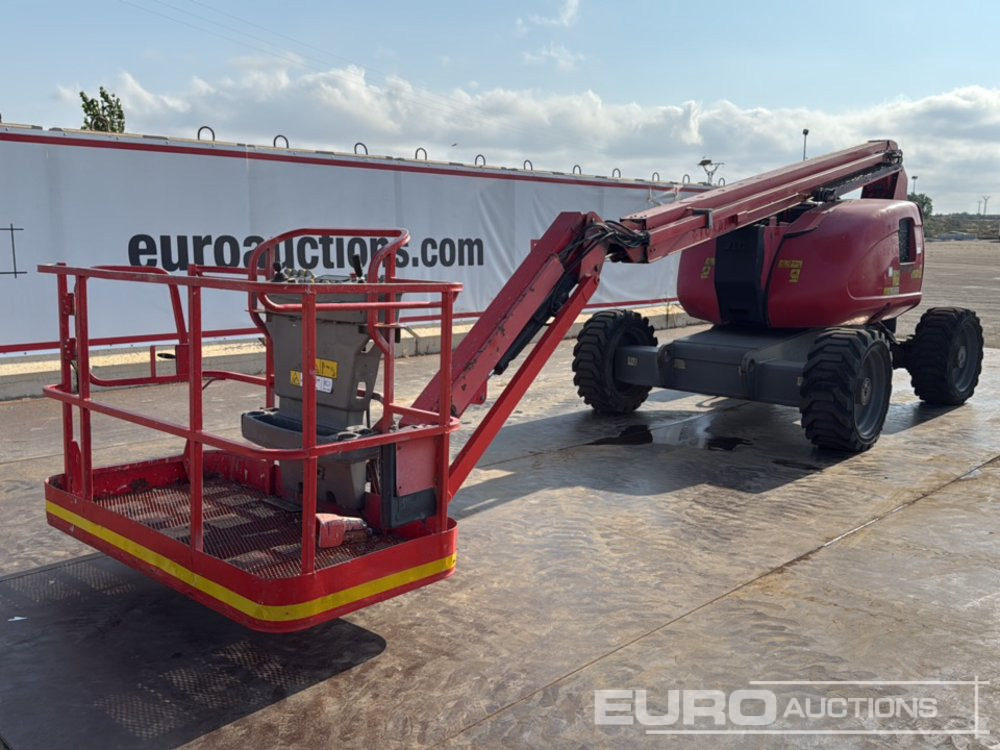 2011 JLG 600 AJ - Emelő: 1 kép. 2011 JLG 600 AJ - Emelő: 1 kép.