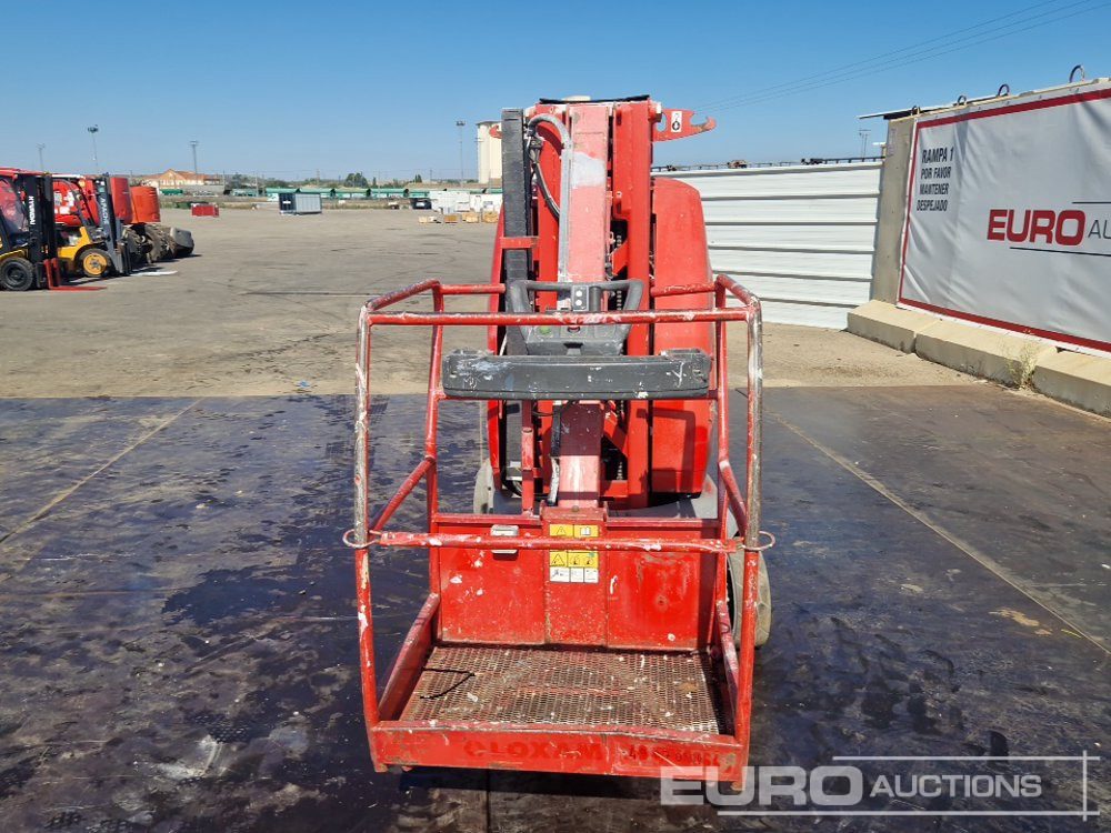 2011 JLG TOUCAN - 10E - Emelő: 4 kép. 2011 JLG TOUCAN - 10E - Emelő: 4 kép.