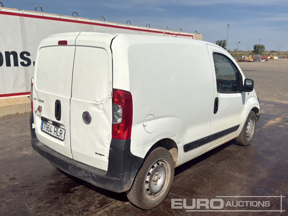 2012 Fiat Fiorino - Kis furgon: 5 kép. 2012 Fiat Fiorino - Kis furgon: 5 kép.