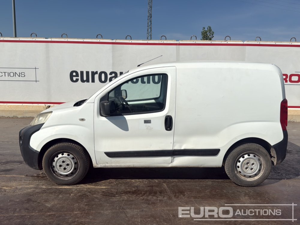 2012 Fiat Fiorino - Kis furgon: 2 kép. 2012 Fiat Fiorino - Kis furgon: 2 kép.