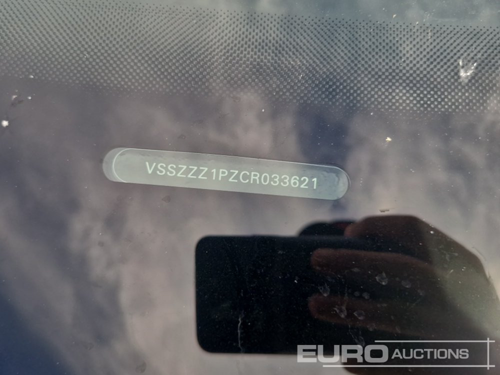Autó 2012 Seat Leon: 26 kép.