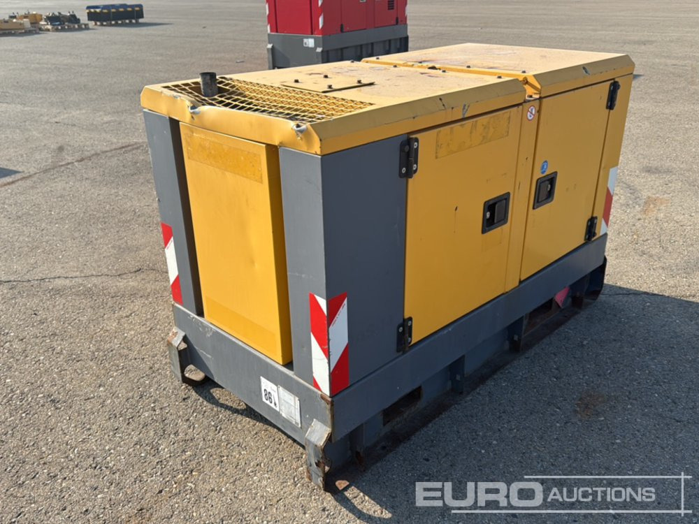 2014 Atlas Copco QAS14 - Áramfejlesztő: 3 kép. 2014 Atlas Copco QAS14 - Áramfejlesztő: 3 kép.