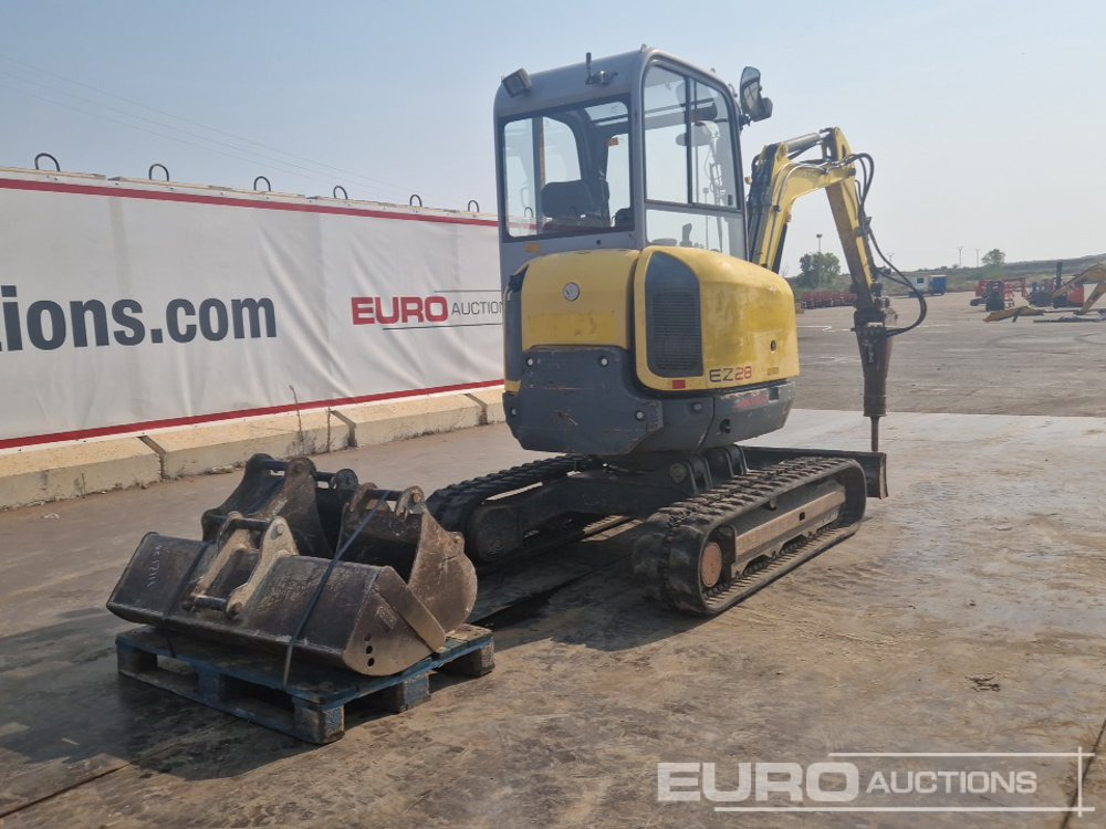 2014 Wacker Neuson 28Z3 - Minikotró: 5 kép. 2014 Wacker Neuson 28Z3 - Minikotró: 5 kép.