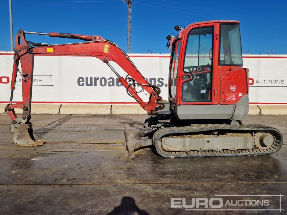2015 Volvo ECR50D - Minikotró: 2 kép. 2015 Volvo ECR50D - Minikotró: 2 kép.