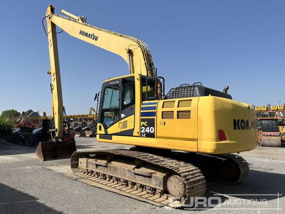 2016 Komatsu PC240LC-10 - Lánctalpas kotró: 3 kép. 2016 Komatsu PC240LC-10 - Lánctalpas kotró: 3 kép.