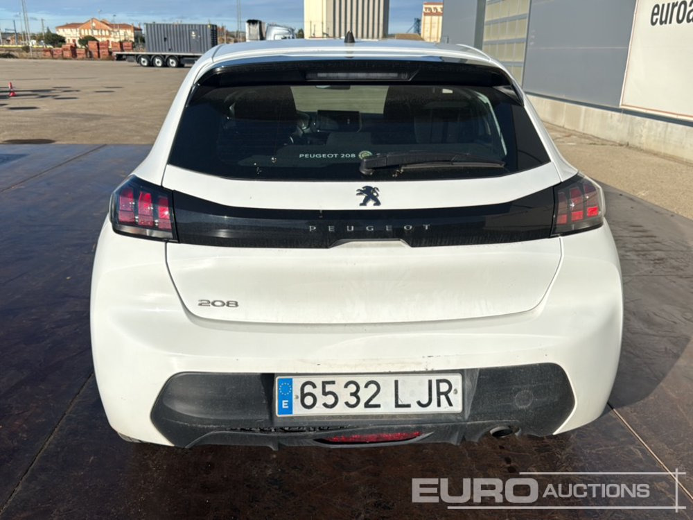 2020 Peugeot 208 - Autó: 4 kép. 2020 Peugeot 208 - Autó: 4 kép.