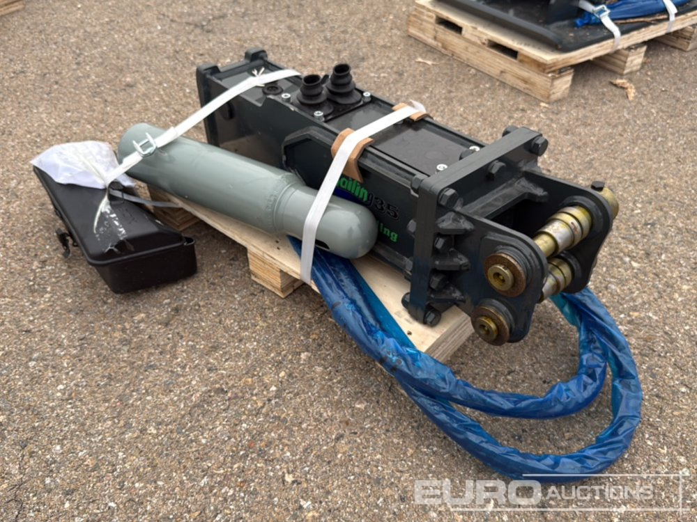 Unused Sailing 35 - Adapterek - Kotrógép: 4 kép. Unused Sailing 35 - Adapterek - Kotrógép: 4 kép.