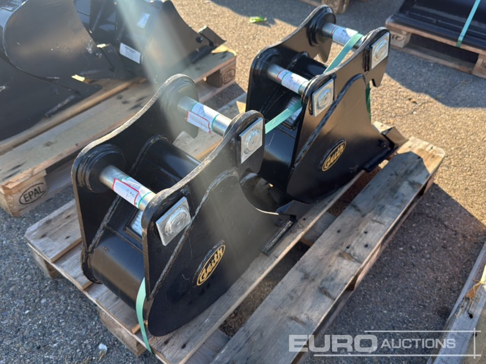 Geith Digging Bucket H03-0250-11937 to suit Yanmar SV26 (S/Ns 1189563, 1197867) (2 of) - Kanál: 3 kép. Geith Digging Bucket H03-0250-11937 to suit Yanmar SV26 (S/Ns 1189563, 1197867) (2 of) - Kanál: 3 kép.