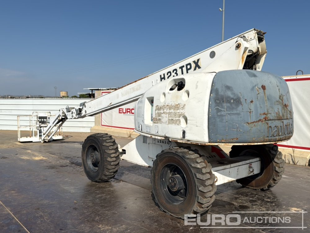 Haulotte H23TPX - Emelő: 3 kép. Haulotte H23TPX - Emelő: 3 kép.