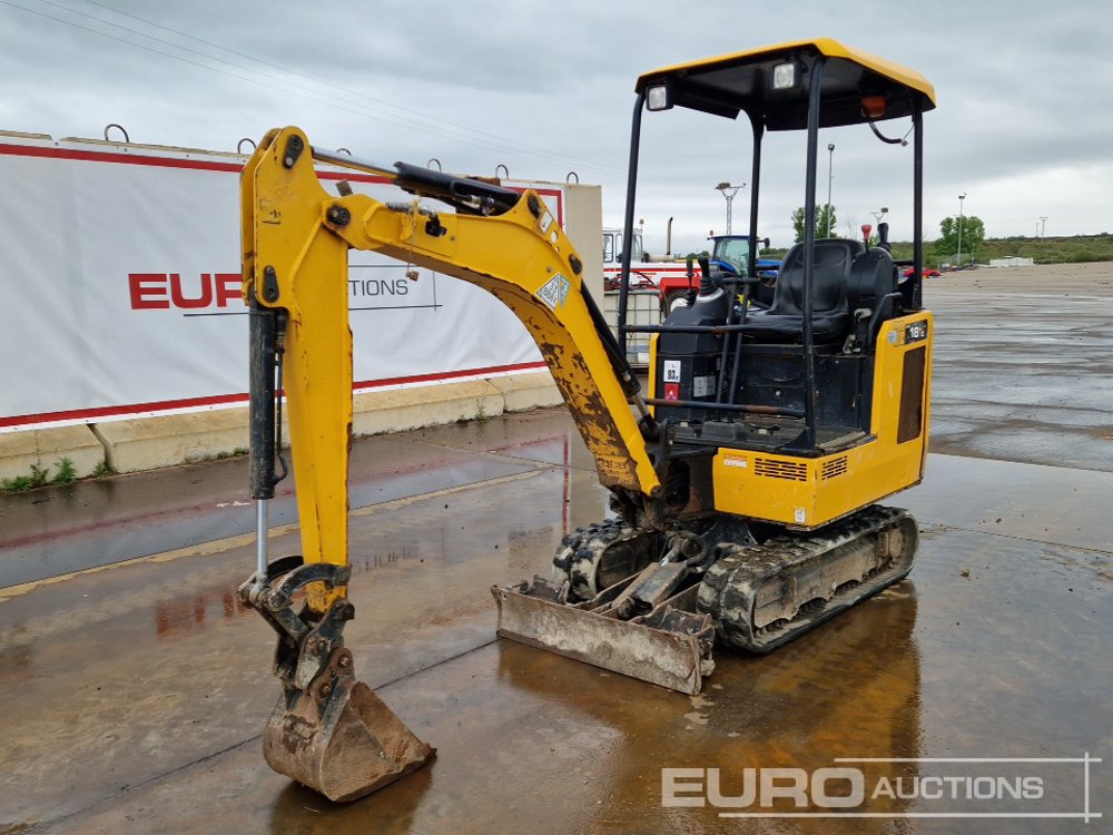 JCB 16C-1 - Minikotró: 1 kép. JCB 16C-1 - Minikotró: 1 kép.