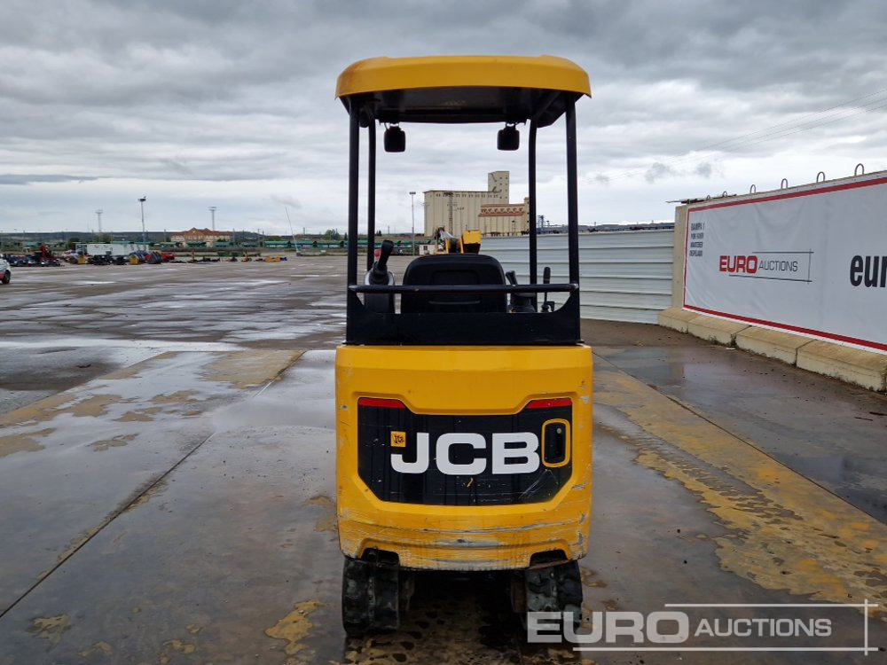 JCB 16C-1 - Minikotró: 4 kép. JCB 16C-1 - Minikotró: 4 kép.