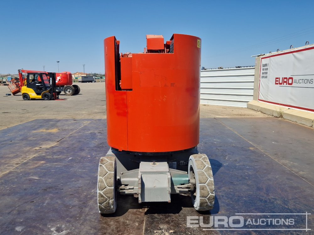 JLG E300AJP - Emelő: 4 kép. JLG E300AJP - Emelő: 4 kép.