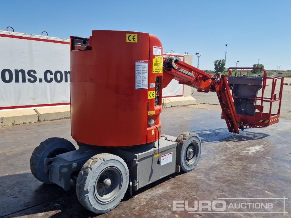 JLG E300AJP - Emelő: 5 kép. JLG E300AJP - Emelő: 5 kép.