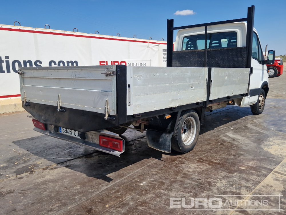 2003 Iveco Daily 35C15 - Kisteherautó: 5 kép. 2003 Iveco Daily 35C15 - Kisteherautó: 5 kép.