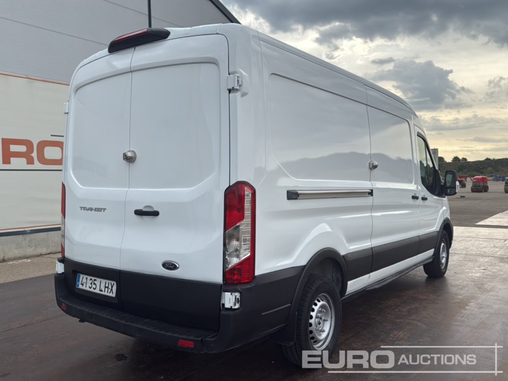 2020 Ford Transit - Kisteherautó: 5 kép. 2020 Ford Transit - Kisteherautó: 5 kép.