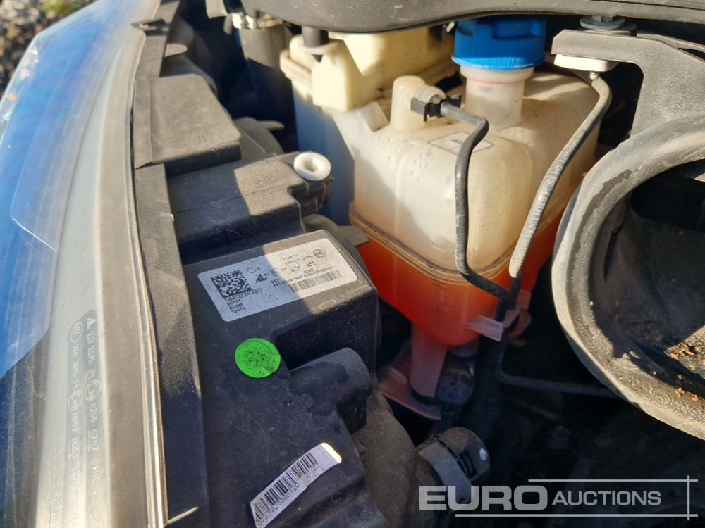 Kisteherautó 2024 Opel Movano: 32 kép.