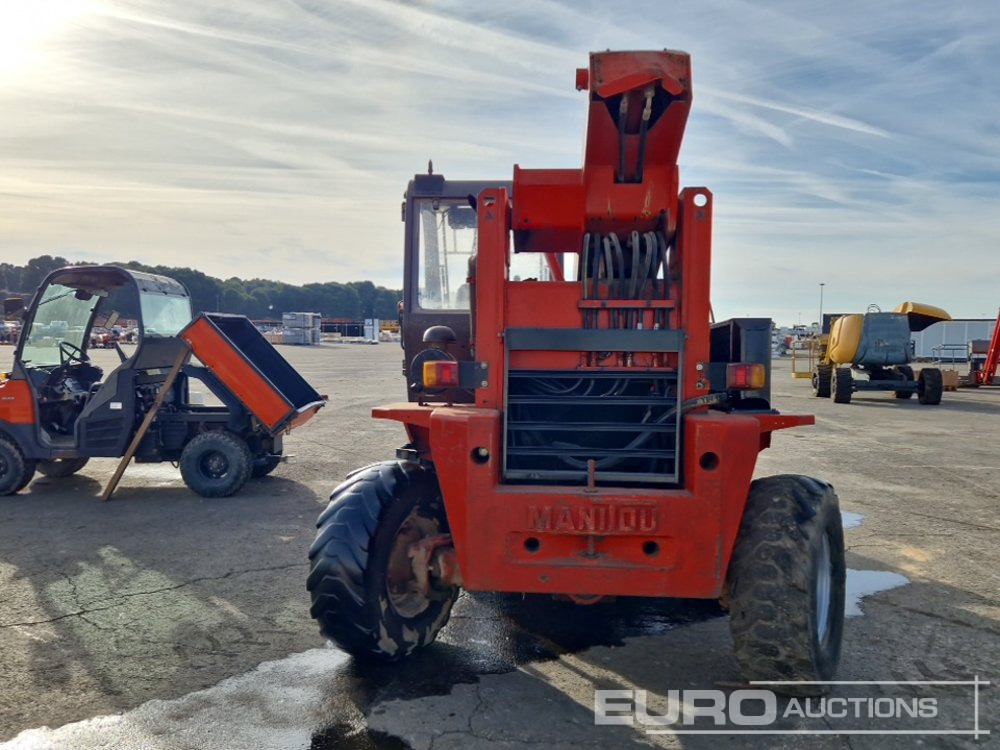 Manitou MT1435 - Teleszkópos rakodó: 4 kép. Manitou MT1435 - Teleszkópos rakodó: 4 kép.