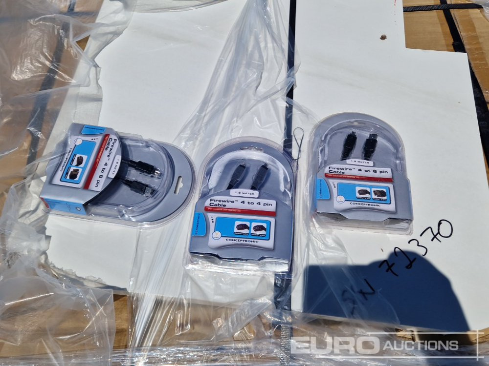 Építőipari berendezések Pallet of Firewire Cables: 9 kép.