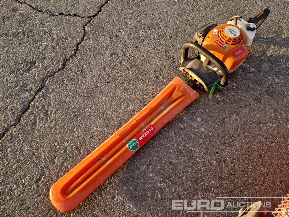 Stihl HS82RC - Építőipari berendezések: 4 kép. Stihl HS82RC - Építőipari berendezések: 4 kép.