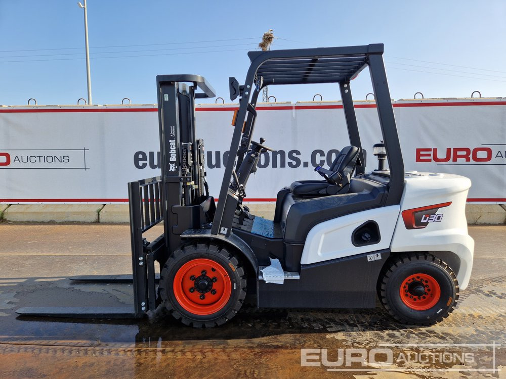Unused 2025 Bobcat D30NX - Villás targonca: 2 kép. Unused 2025 Bobcat D30NX - Villás targonca: 2 kép.